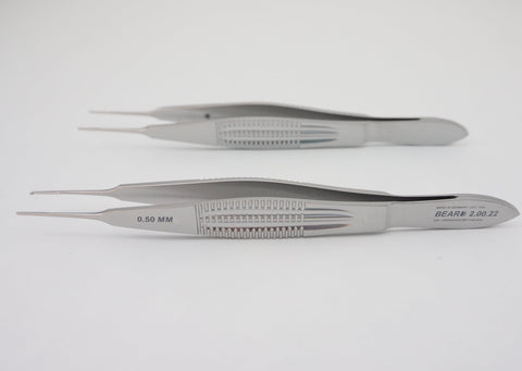 Castroviejo Suture forceps are used in ophthalmologic and plastic procedures near the eyes.