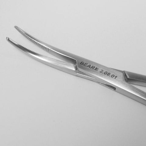 2.08.02 Close up of Tip of light curve of Schnidt Tonsil Hemostatic Forceps