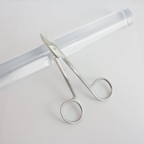 Full view of BeeBee Wire Cutting Scissors BEAR-ENT item# 2.37.22
