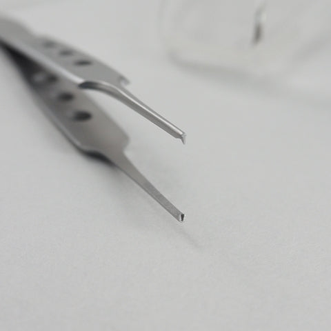1x2 Tip close up for the bishop-harmon tissue forceps used in ENT surgical procedures. Compare to Martin Instrument 3432808, 3542408 and 3542208