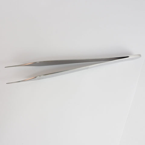 Adson Dressing Forceps side view to see serrated tips. BEAR-ENT item Number 2.01.10