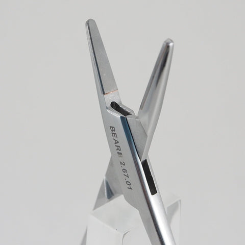 Close up of the smooth tips of a Halsey Needle Holder