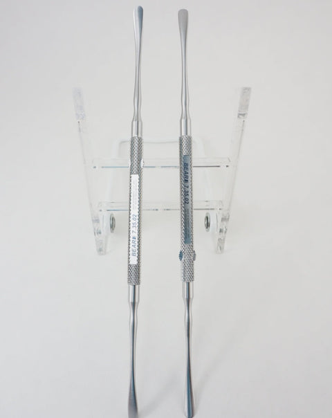 Freer Elevator is made for use in neurosurgical procedures that require elevation and separation of periosteum and other soft tissue.